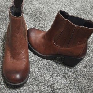B.O.C leather boots size 7